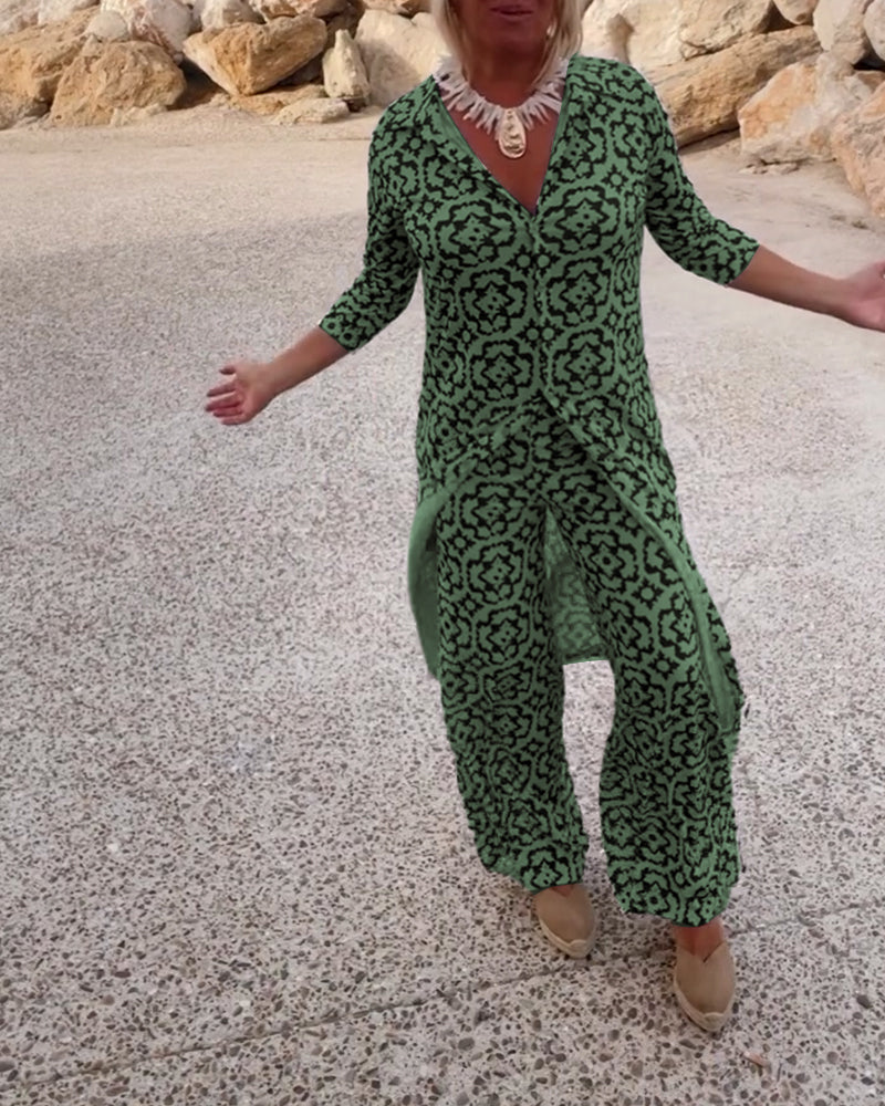 Serena | Women's Printed Two-Piece Set Blouse and Pants