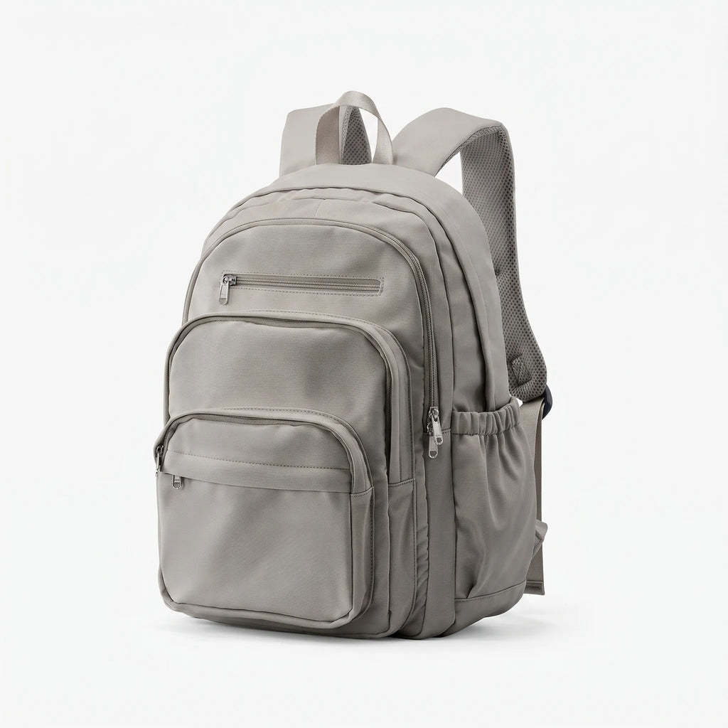Momo | Mochila con varios bolsillos y bolsillo frontal amplio