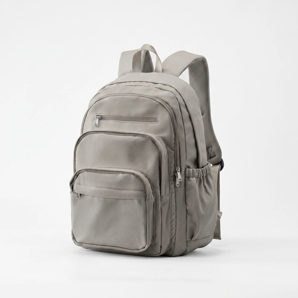 Momo | Mochila con varios bolsillos y bolsillo frontal amplio